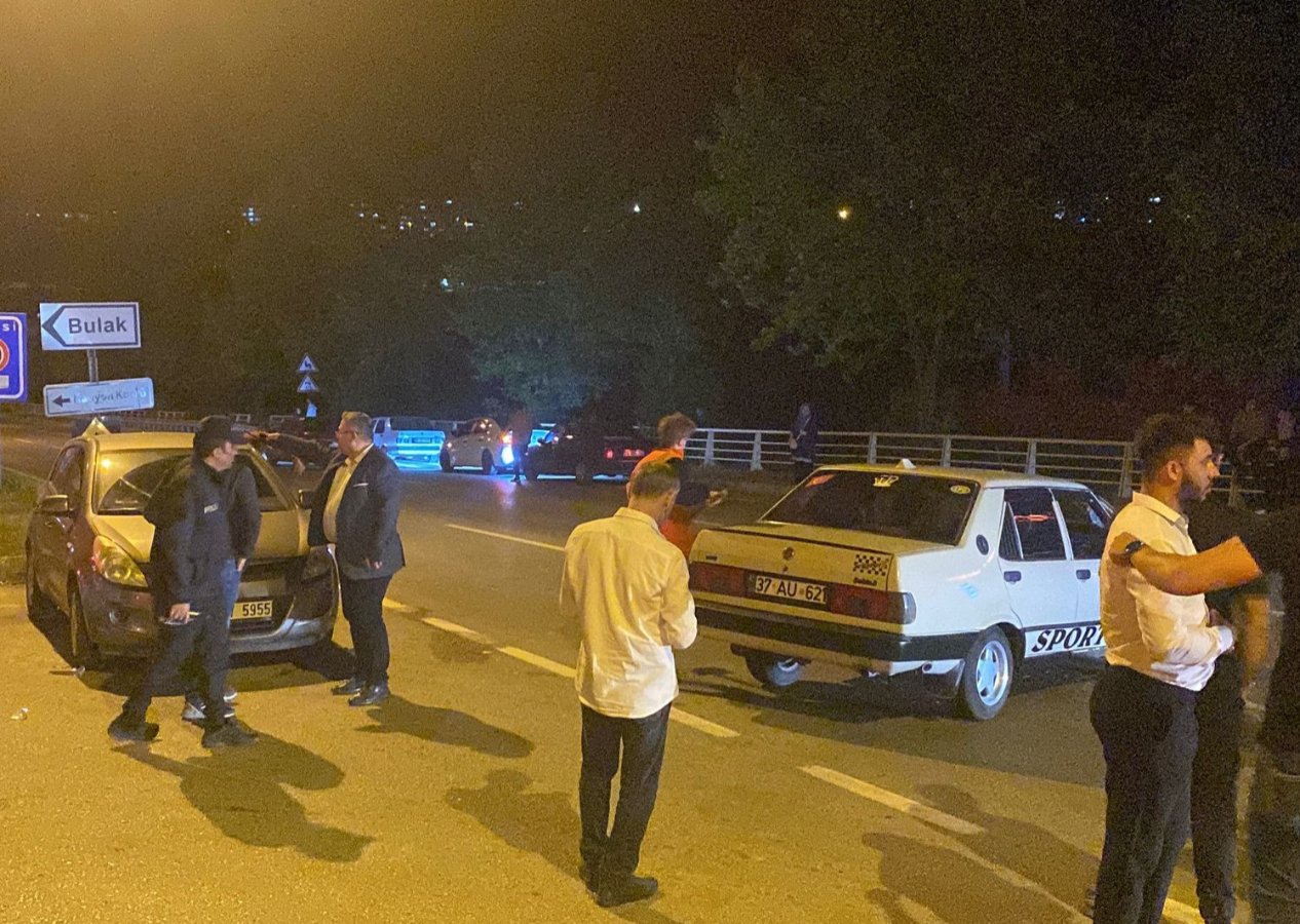 Karabük son dakika haberi! İki otomobilin çarpıştı: 4 kişi yaralandı