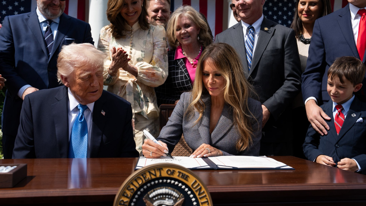 Yapay zekayla oluşturulan cinsel içeriklere son! Mağdurlar artınca Trump yasa tasarısını imzaladı