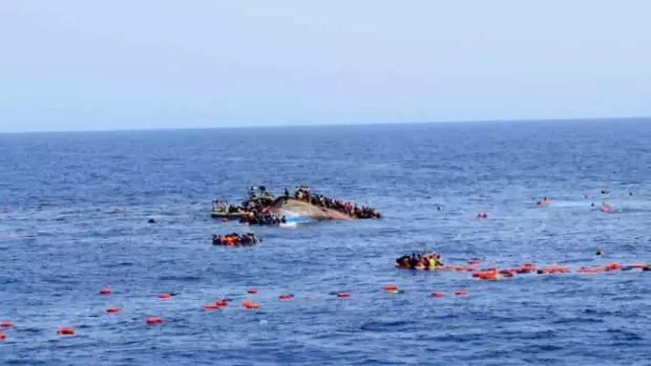 Nijerya'da facia: 150 Kişilik tekne battı, en az 37 kişi öldü...