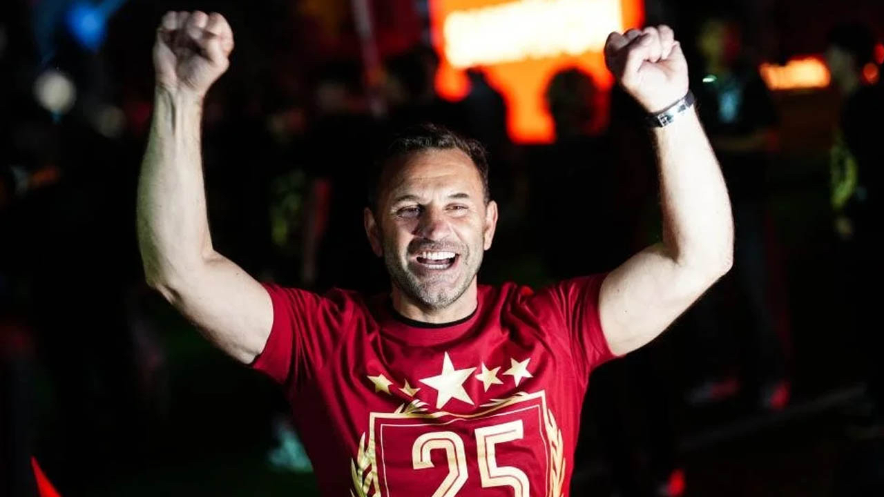 Okan Buruk'tan Galatasaray'da 21 kupa