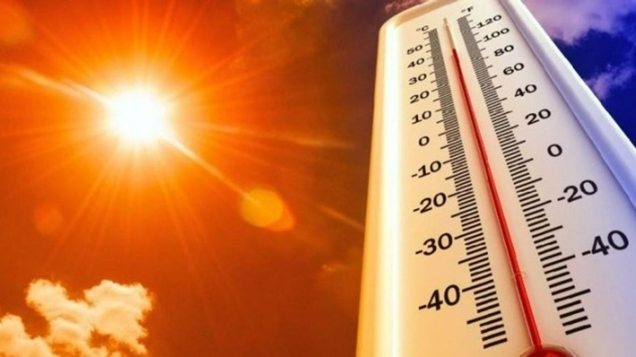 Beklenen yaz geliyor! Kavurucu sıcaklar kapıda! Meteoroloji'den uyarı: 40 dereceyi görecek!
