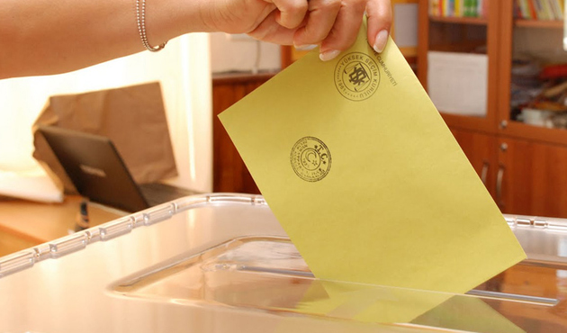 Seçmenin yüzde 30'u kararsız!  İşte son anket sonuçları