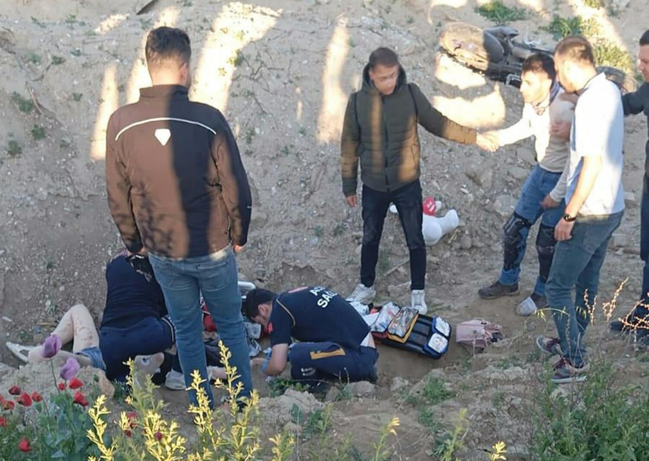 Denizli son dakika haberi: Yoldan çıkıp takla atan motosikletteki 2 kişi öldü