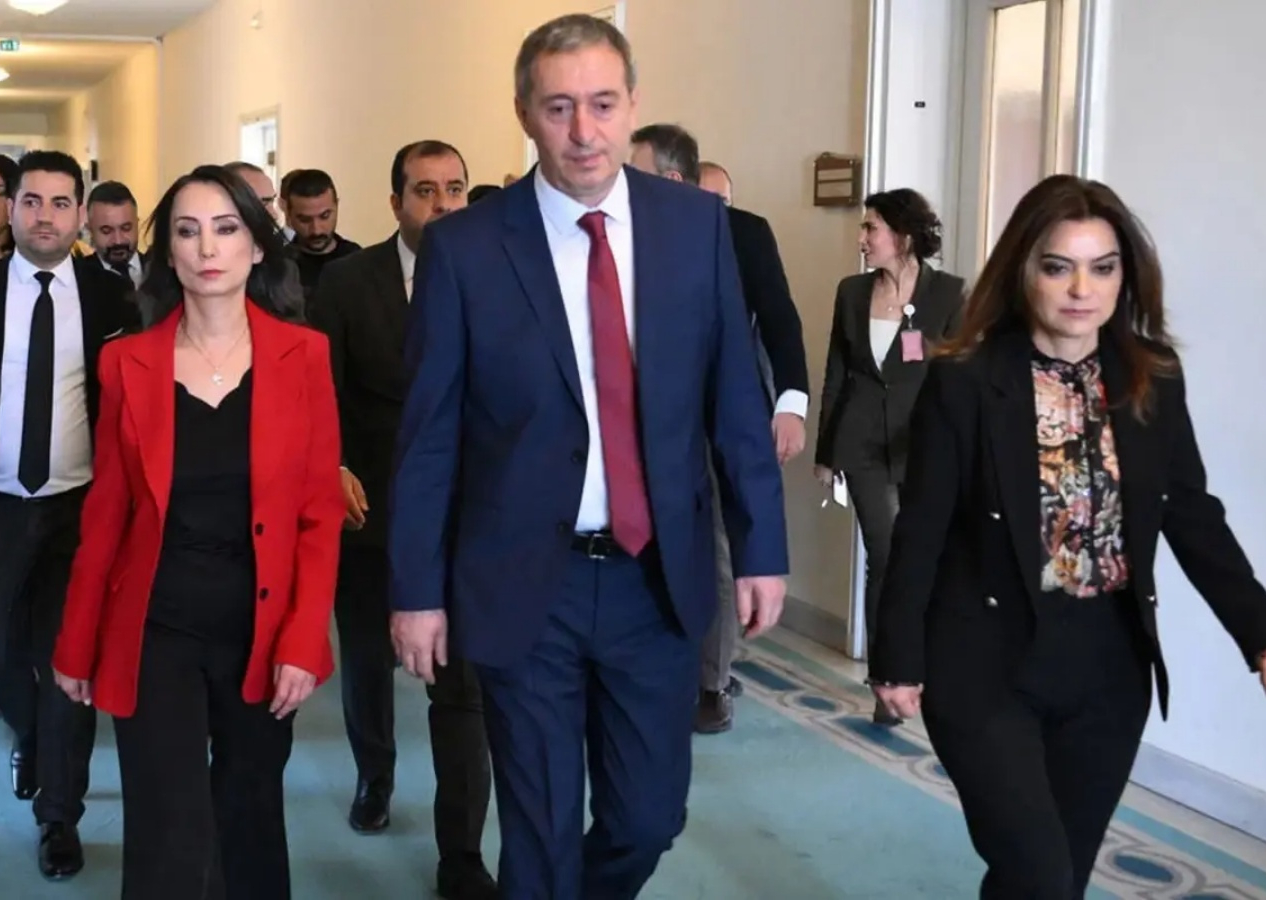 İmralı ziyareti sonrası DEM Parti siyaset turunda! İlk durak DEVA, sırada CHP ve Saadet var…