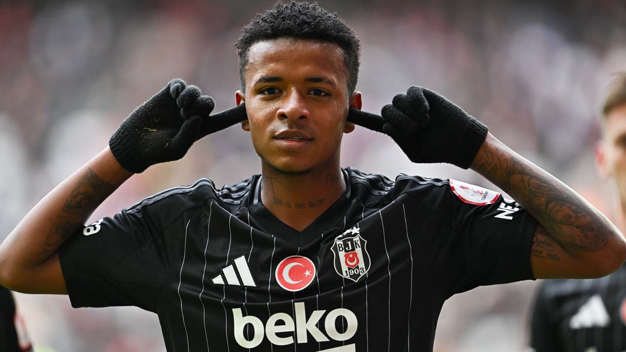 Beşiktaş'ta gençler için karar çıktı: Arroyo kalıyor, Ricardo gidiyor