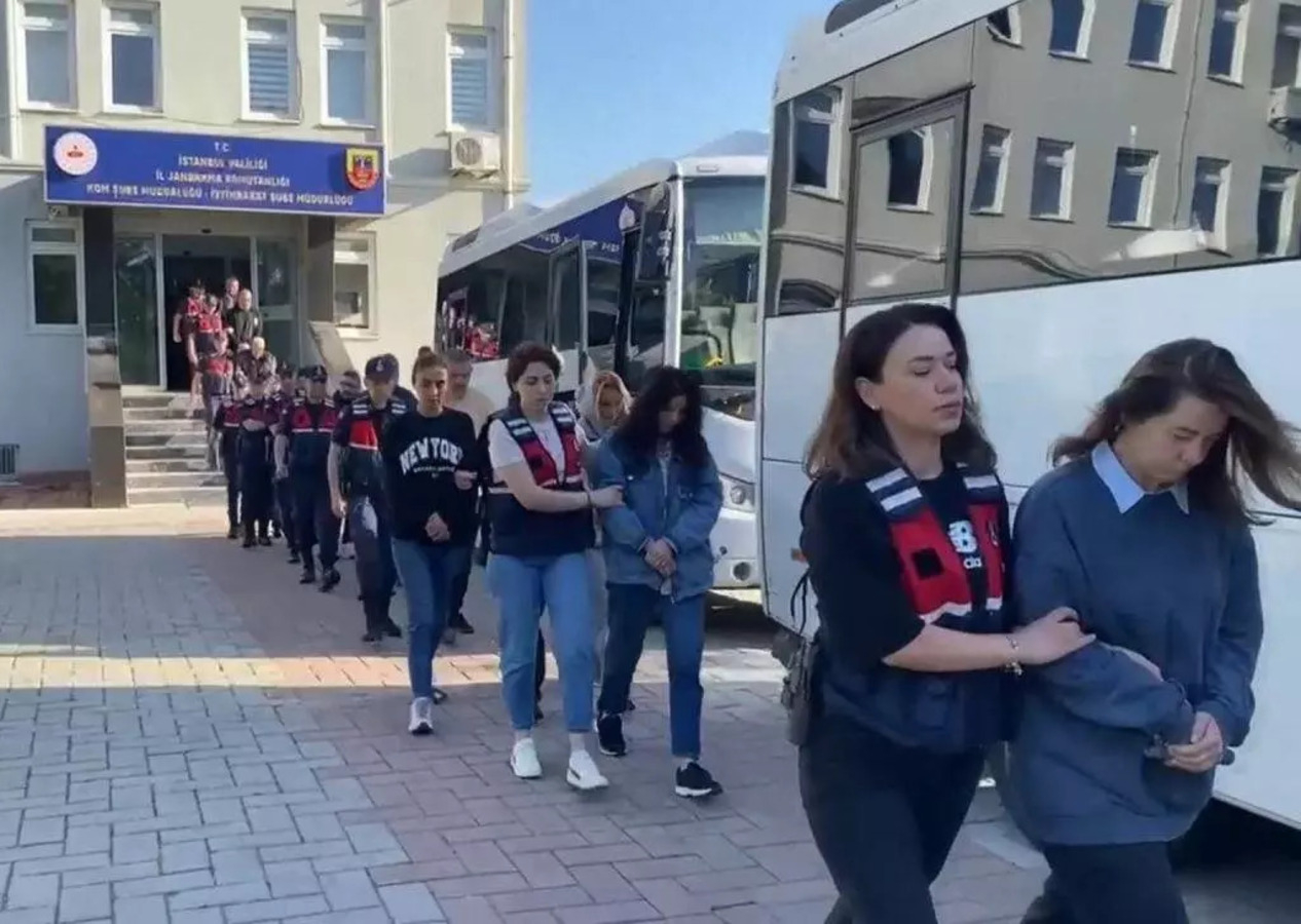 İBB'ye yönelik 3. operasyon dalgası: 13 kişi tutuklandı!