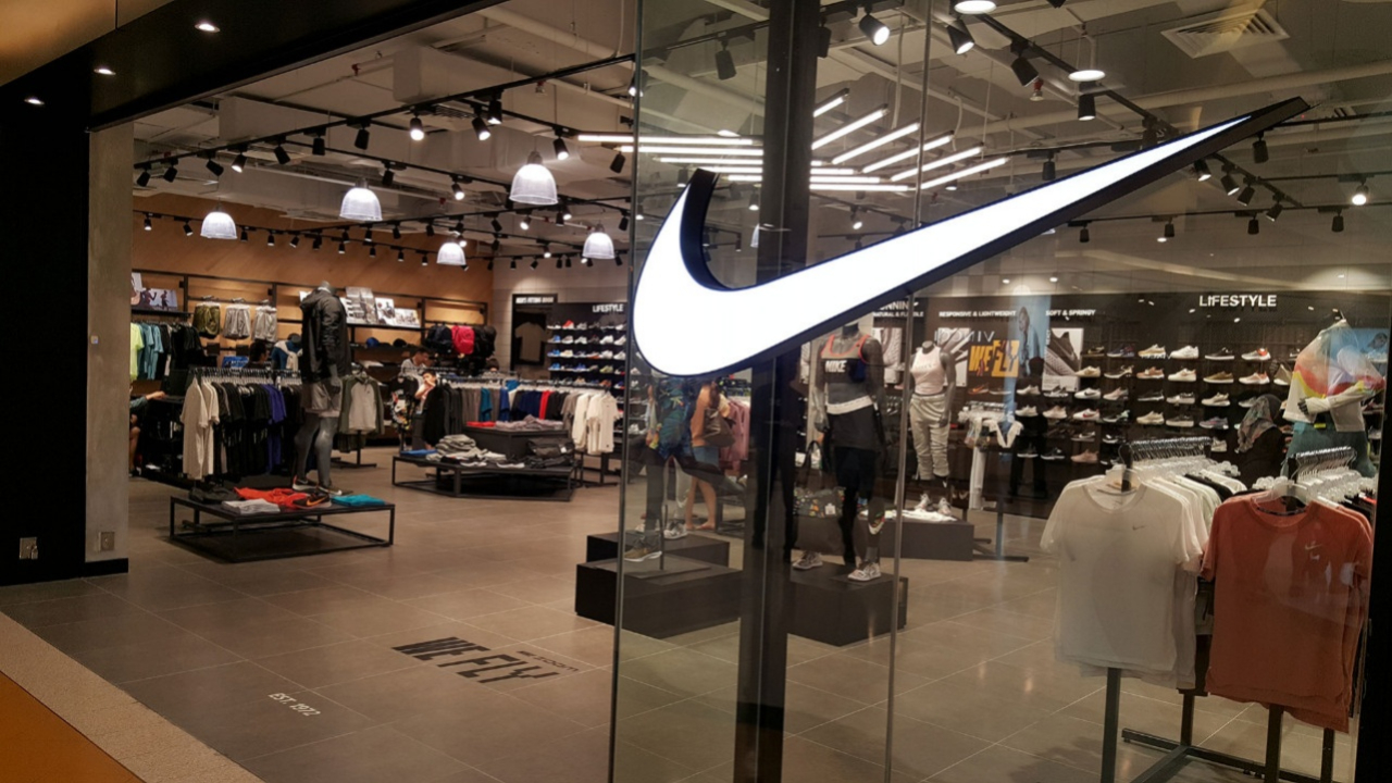 Nike'dan stratejik hamle! Amazon’a geri dönüyor, fiyat artışı kapıda