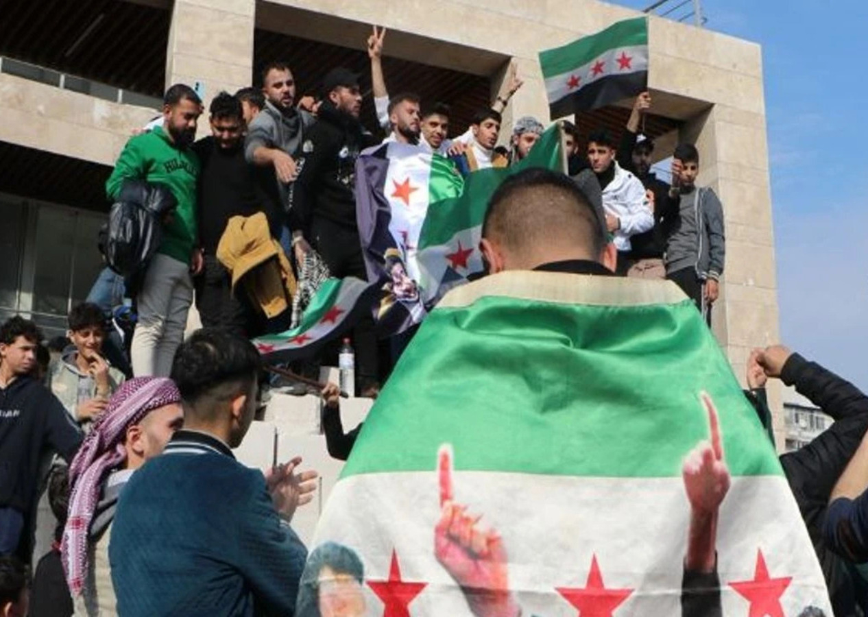 BM, Esad rejimi sonrası ülkesine dönen Suriyelilerin sayısını açıkladı