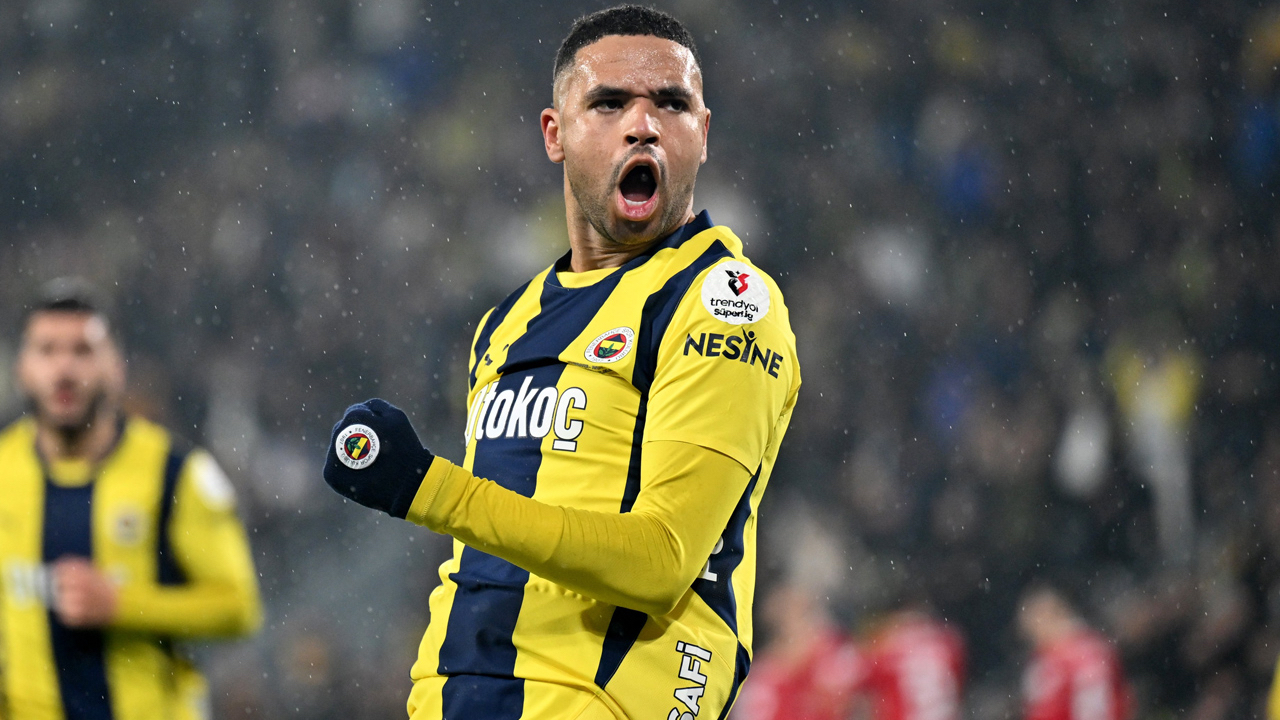 Fenerbahçe'den Forvet Hattına Büyük Revizyon: En-Nesyri Gidiyor Yerine O İsim Geliyor