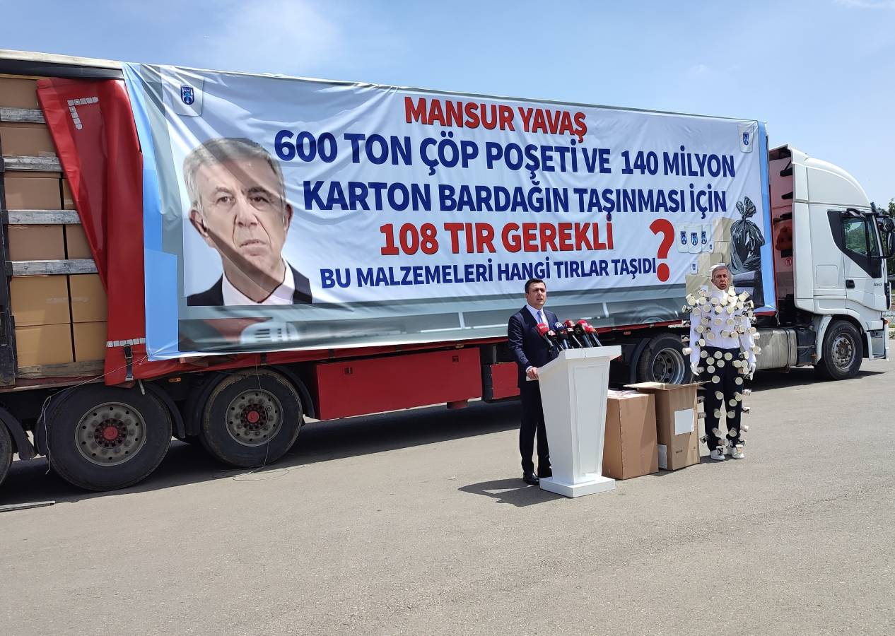 Vekil Gökçek'ten Mansur Yavaş'a kanıtlı cevap: Soygun çok açık, karton bardaklar 5 tıra sığmaz