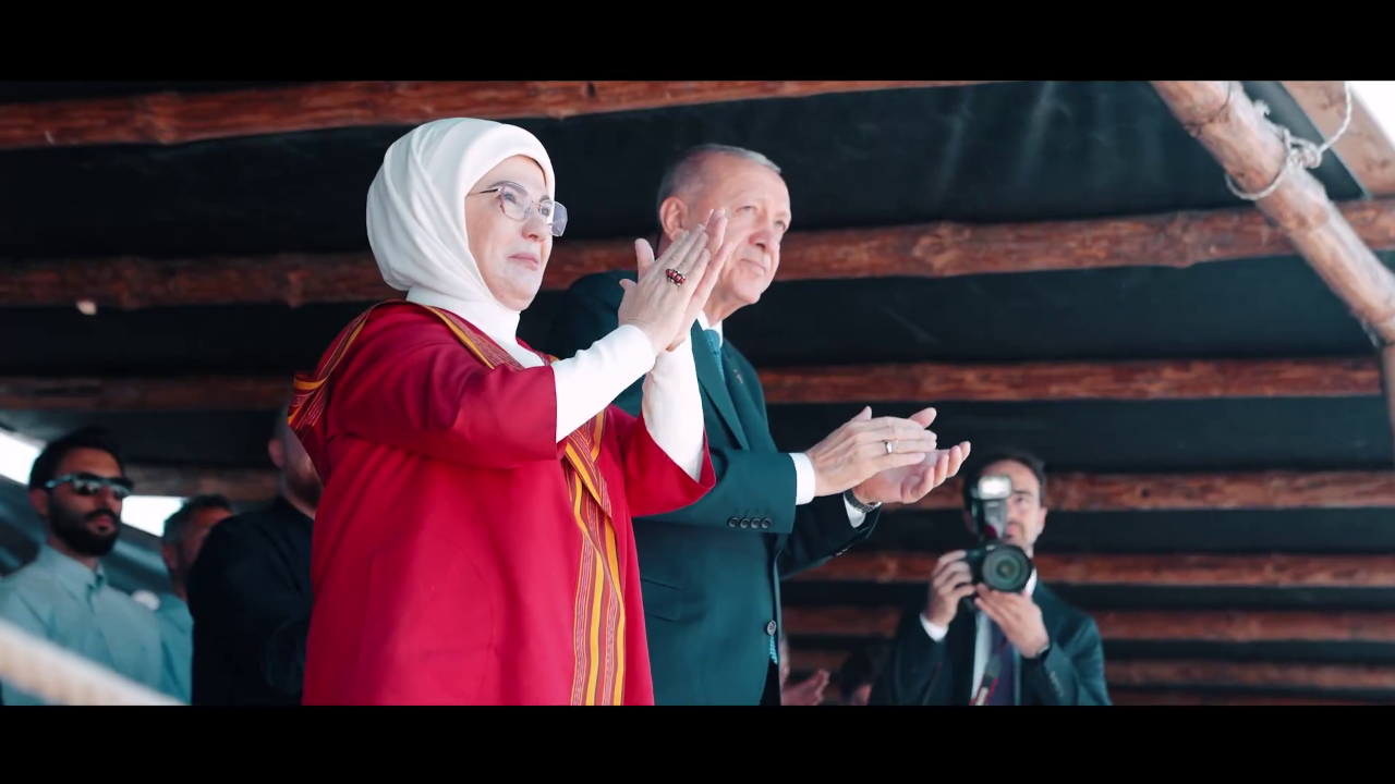 Emine Erdoğan’dan Karabağ Atları Paylaşımı: "İki Devlet, Bir Millet; Kültürde, Yürekte Birlik!"