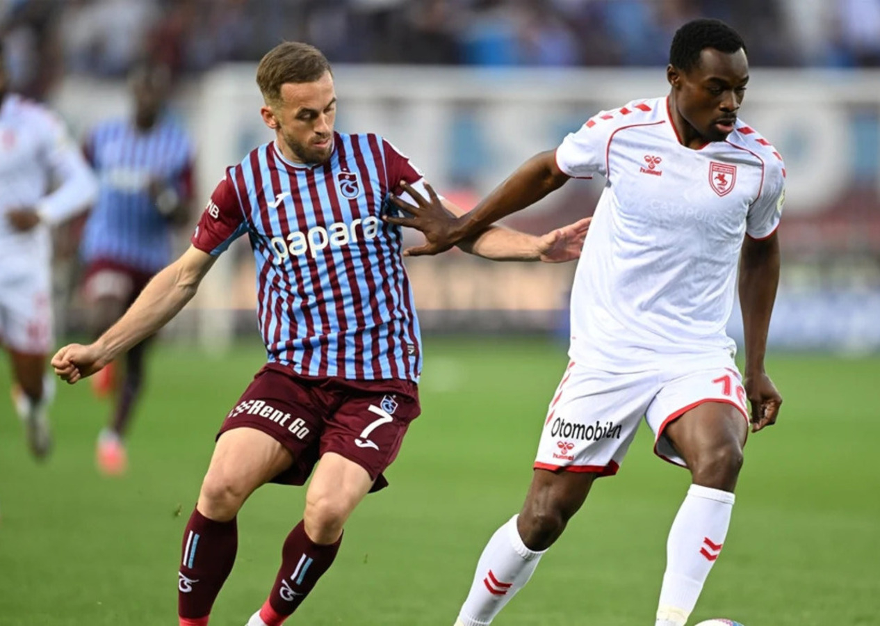 Karadeniz derbisi nefes kesti, Samsunspor fırsat tepti (Trabzonspor 2 - 2 Samsunspor | Maçın özeti)