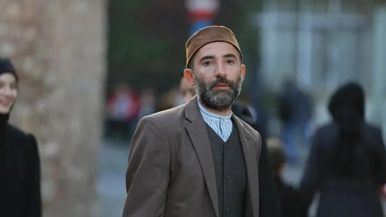 Ünlü oyuncu Mert Turak'tan özel hayat itirafı! ''Hala doyamadım kendime''