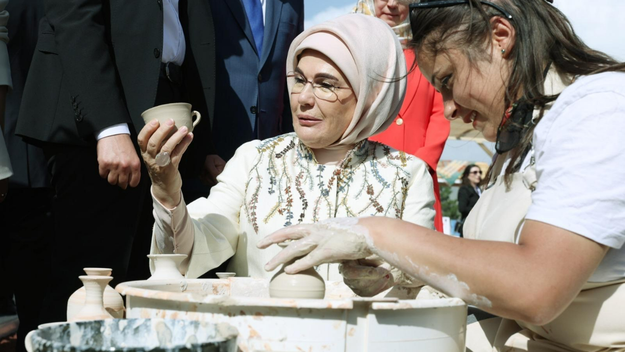 Emine Erdoğan’dan Kapadokya’da festival gibi açılış: “Anadoludakiler” pazarı coşkuyla başladı