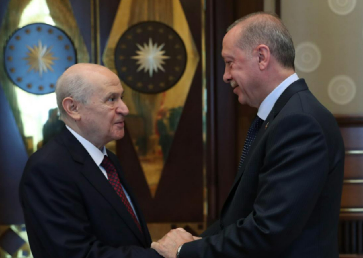Yeniden aday olacak mı? Cumhurbaşkanı Erdoğan'dan Bahçeli'nin çağrısına 'anayasalı' yanıt!
