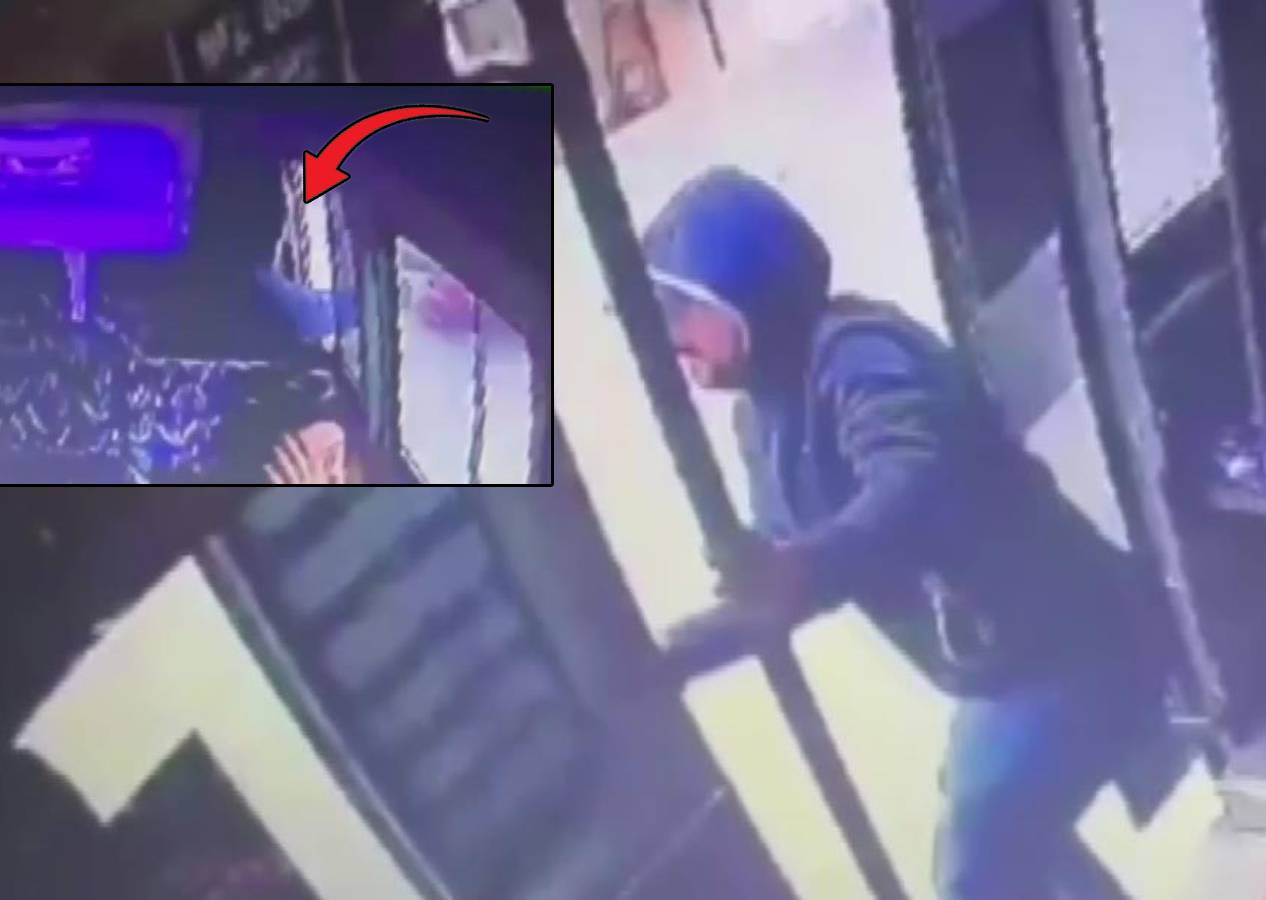 Minibüste husumetlisini vurdu! Müşteri gibi binip 4 el ateş etti: Suikast girişimi kamerada