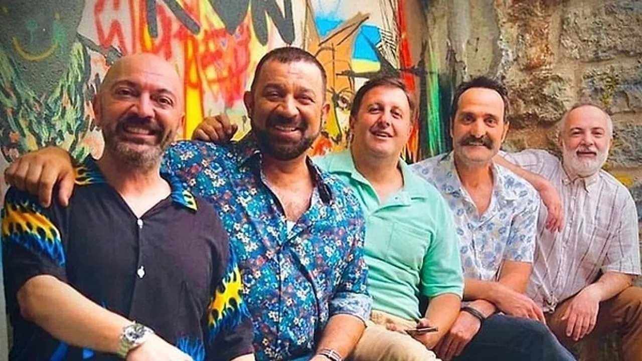 İlker Ayrık'tan "Çakallarla Dans 7" açıklaması! Manidar yanıt geldi: "Ben yüküm"
