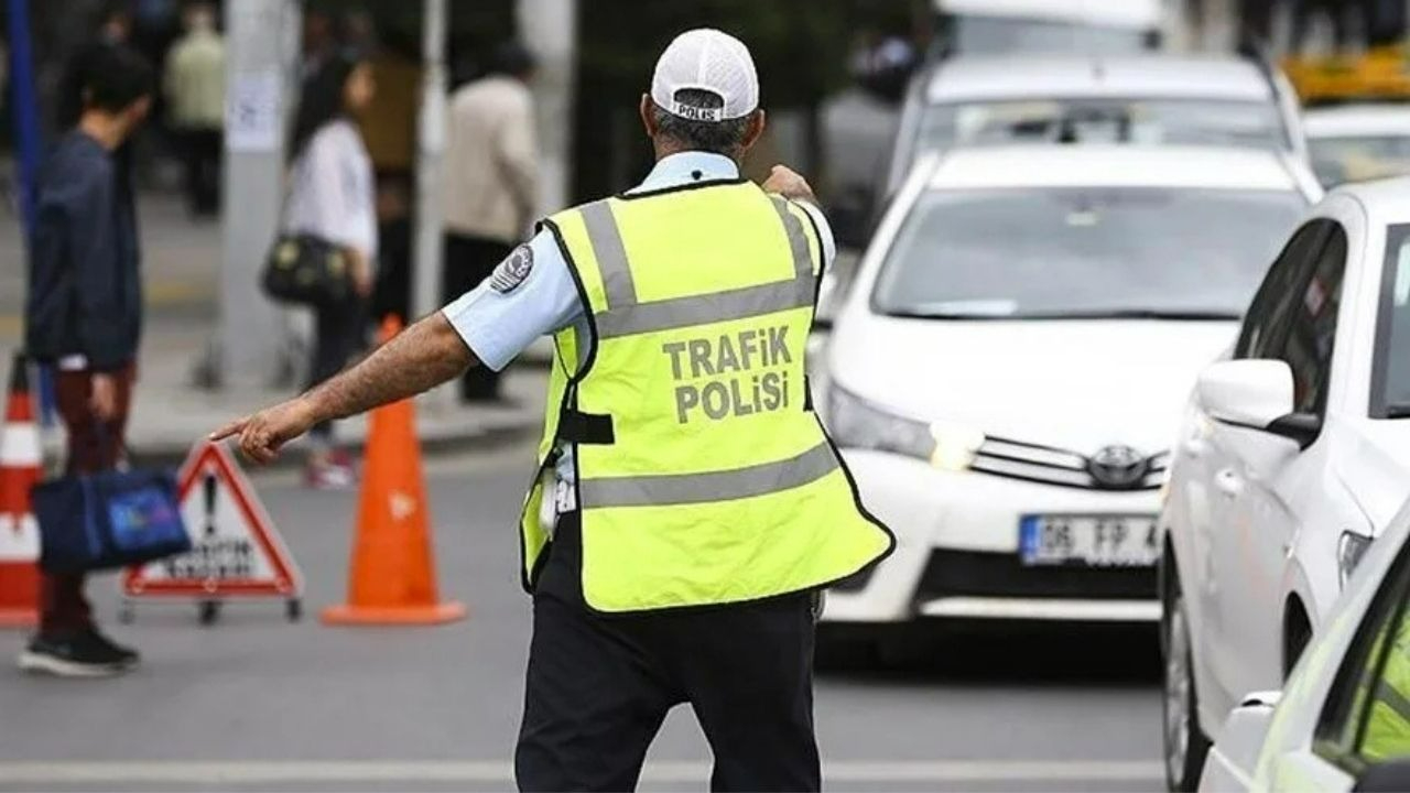 Trafikte çığır açacak karar! TBMM'de kabul edildi! Kurallar sertleşiyor! İşte yeni düzenlemeler...