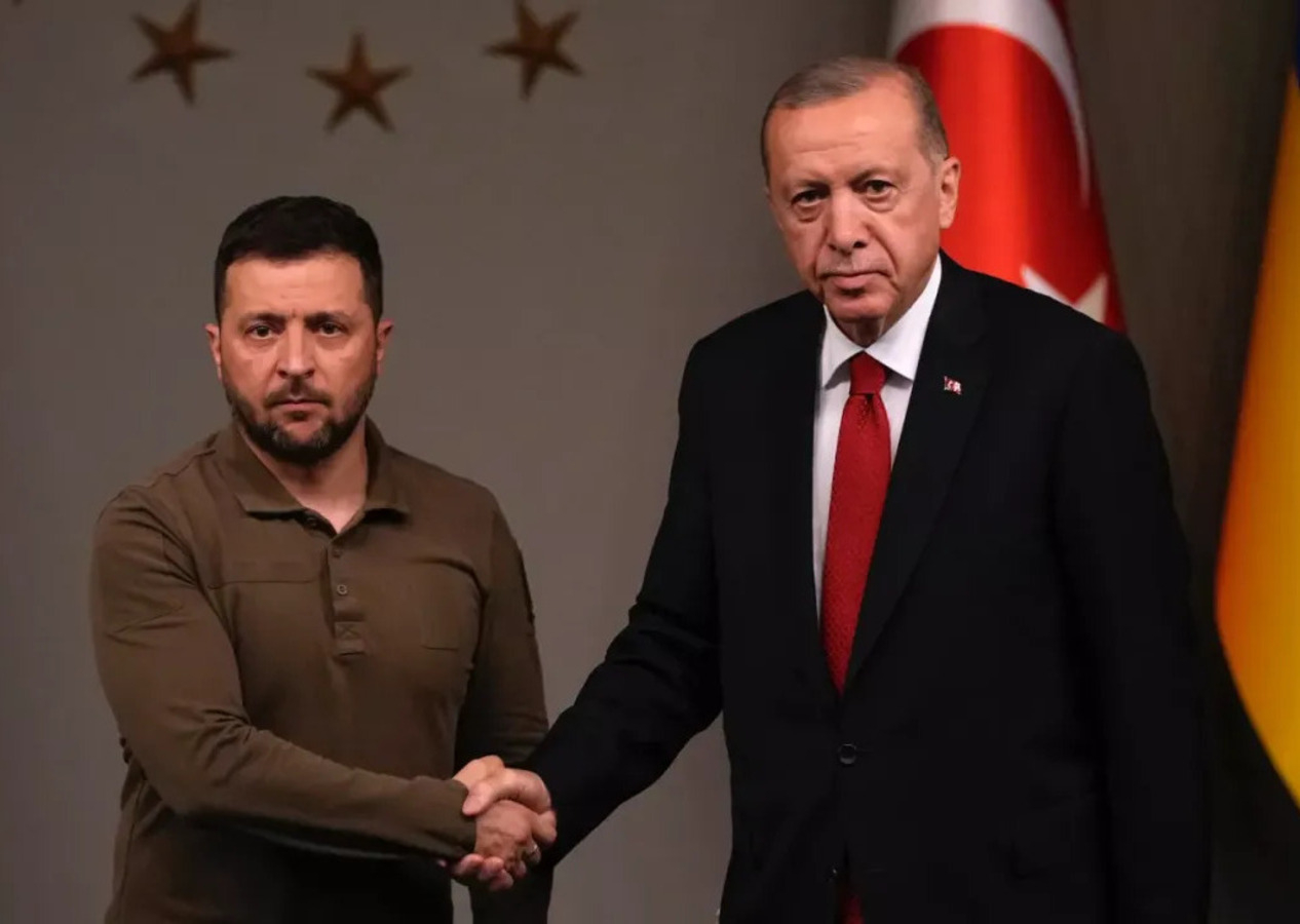 Cumhurbaşkanı Recep Tayyip Erdoğan ve Volodimir Zelenski'den sürpriz görüşme!