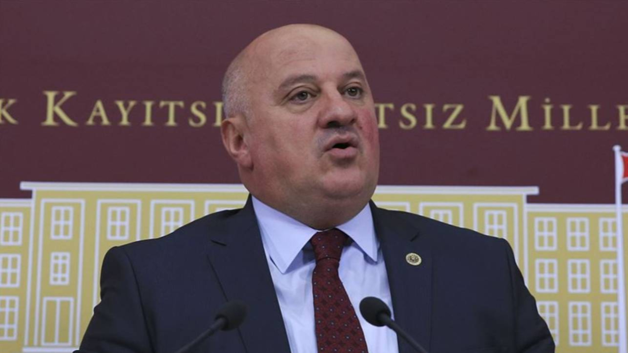 CHP'nin TBMM başkan adayı Artvin Milletvekili Uğur Bayraktutan oldu