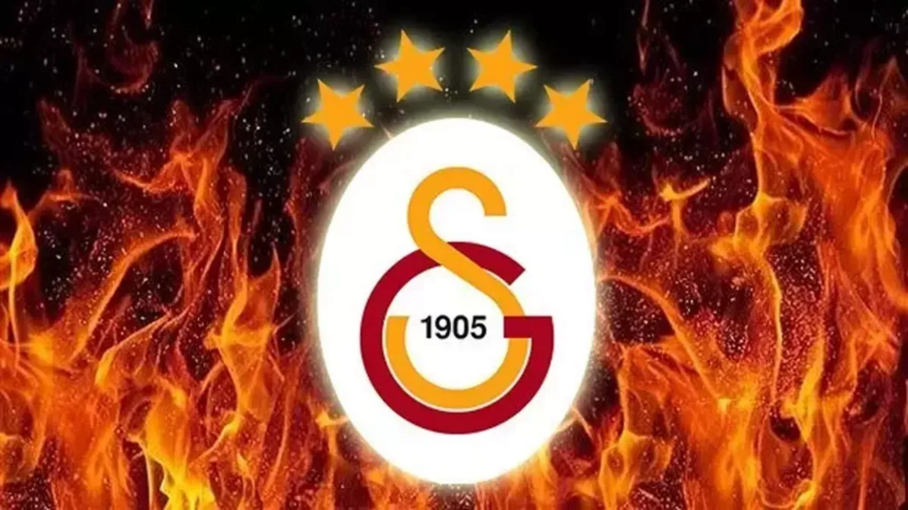 Galatasaray'da Okan Buruk'un Yıldızı İçin Flaş Ayrılık İddiası: Leeds United Devrede, 30 Milyon Euro Gündemde!