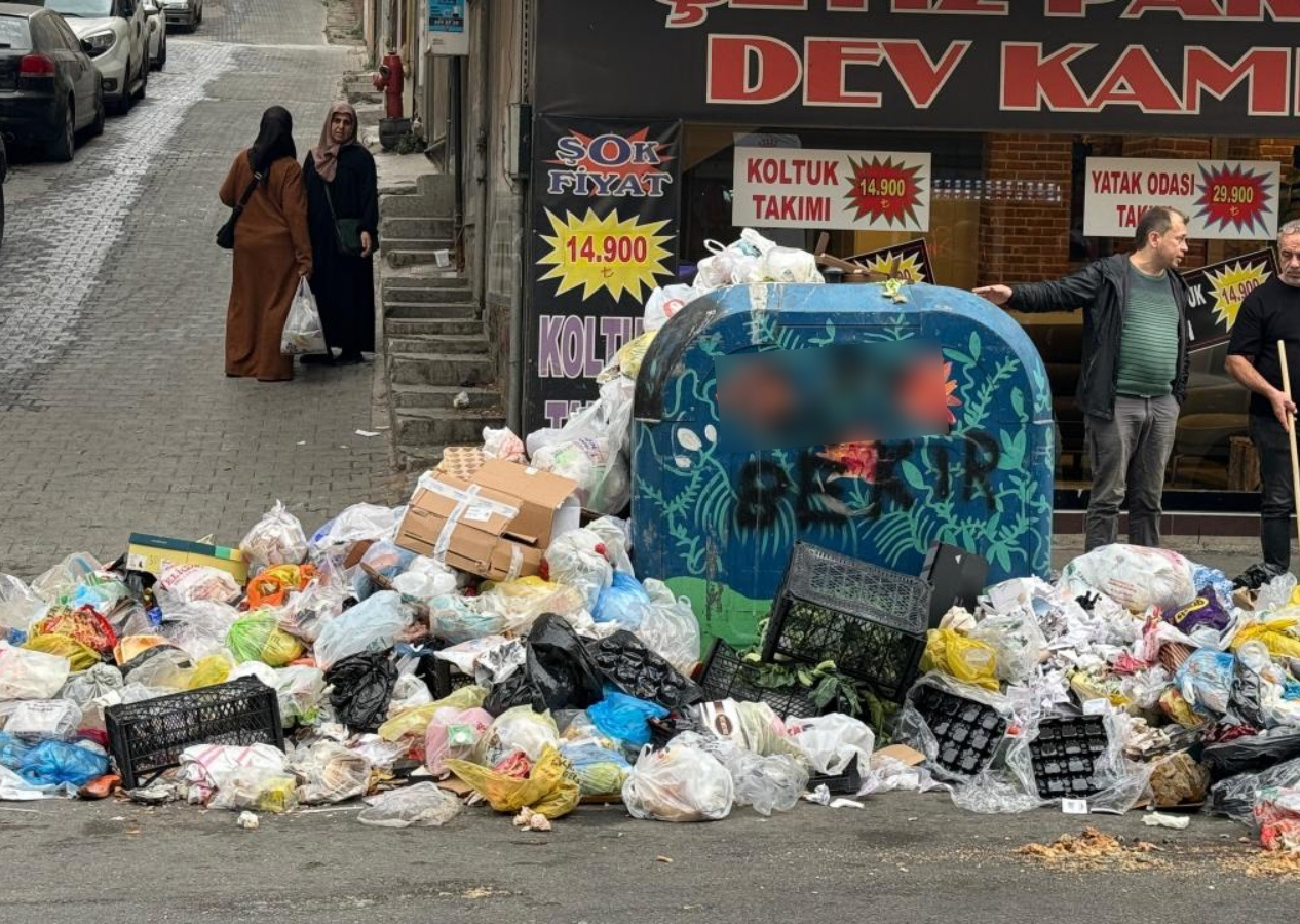 İzmir rezaleti: Ege'nin incisi pisliğe boğuldu!