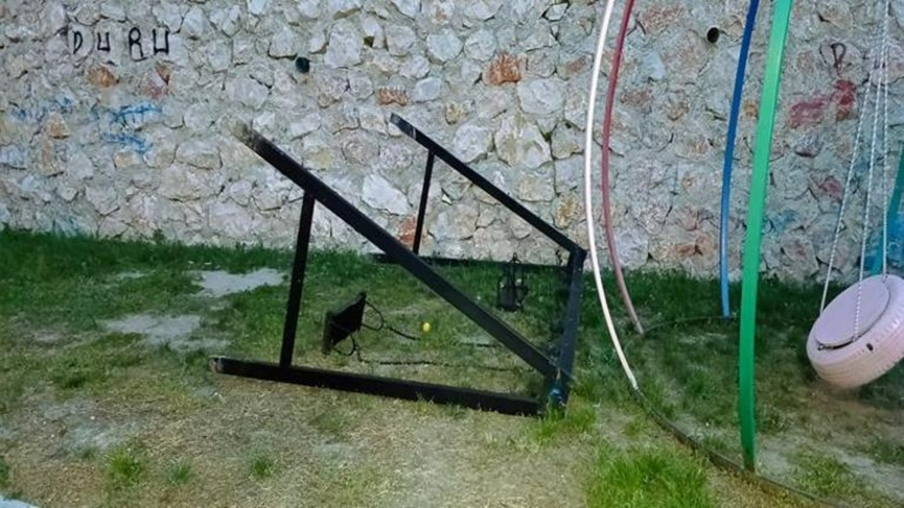 Amasya’da parkta feci olay! 4 yaşındaki Yağız devrilen salıncağın altında can verdi