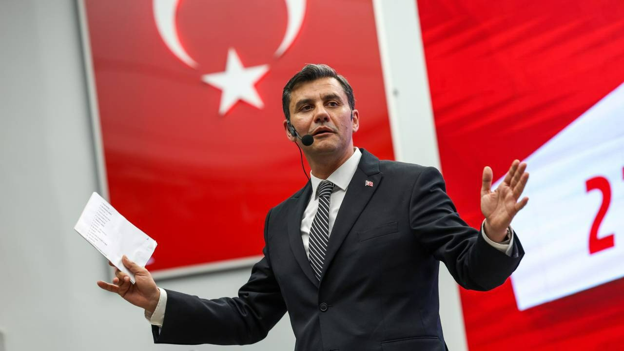 Son dakika! Manisa Büyükşehir Belediye Başkanı Ferdi Zeyrek hastaneye kaldırıldı!