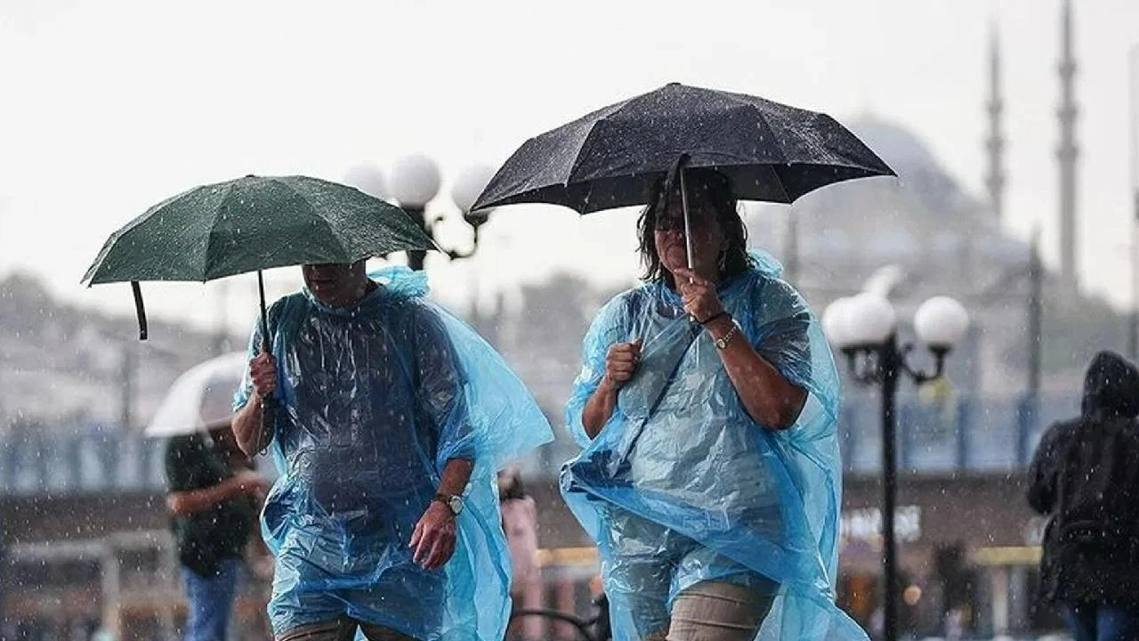 Meteoroloji’den uyarı: Batı ve güneyde sağanak alarmı! İşte son hava durumu tahminleri!