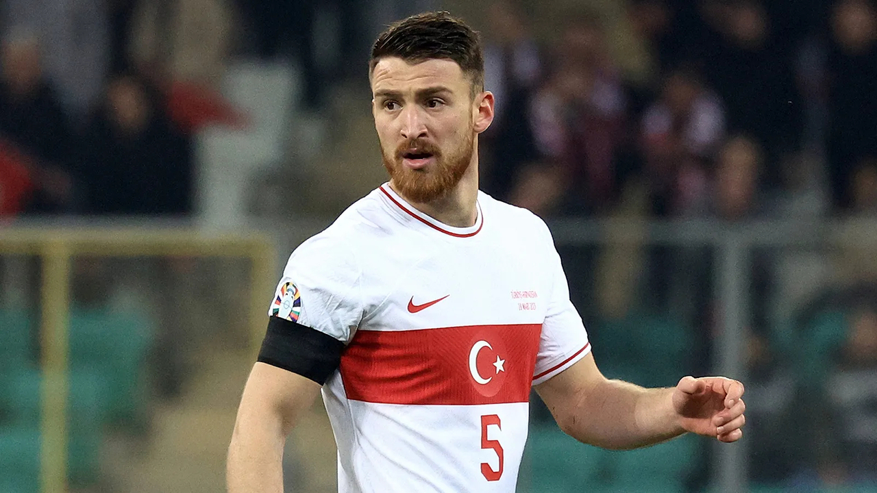 A Milli Futbol Takımı'na şok: Salih Özcan kadrodan çıkarıldı!