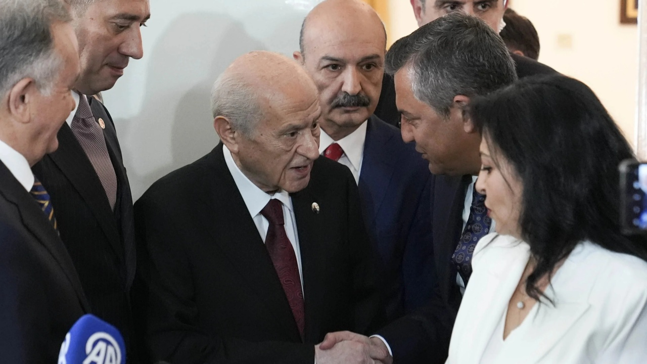 Bahçeli'den Özel'e, Ferdi Zeyrek telefonu