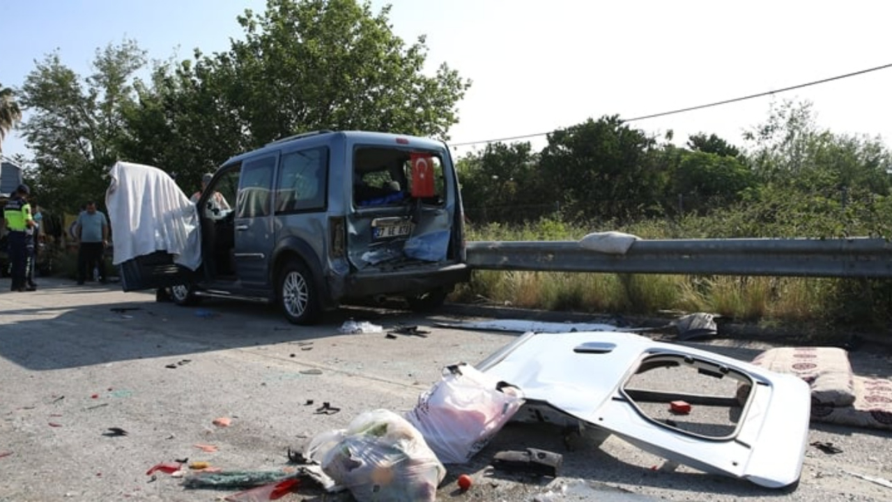 Bayramın 3. gününde 722 trafik kazası! 6 ölü, 1.227 yaralı
