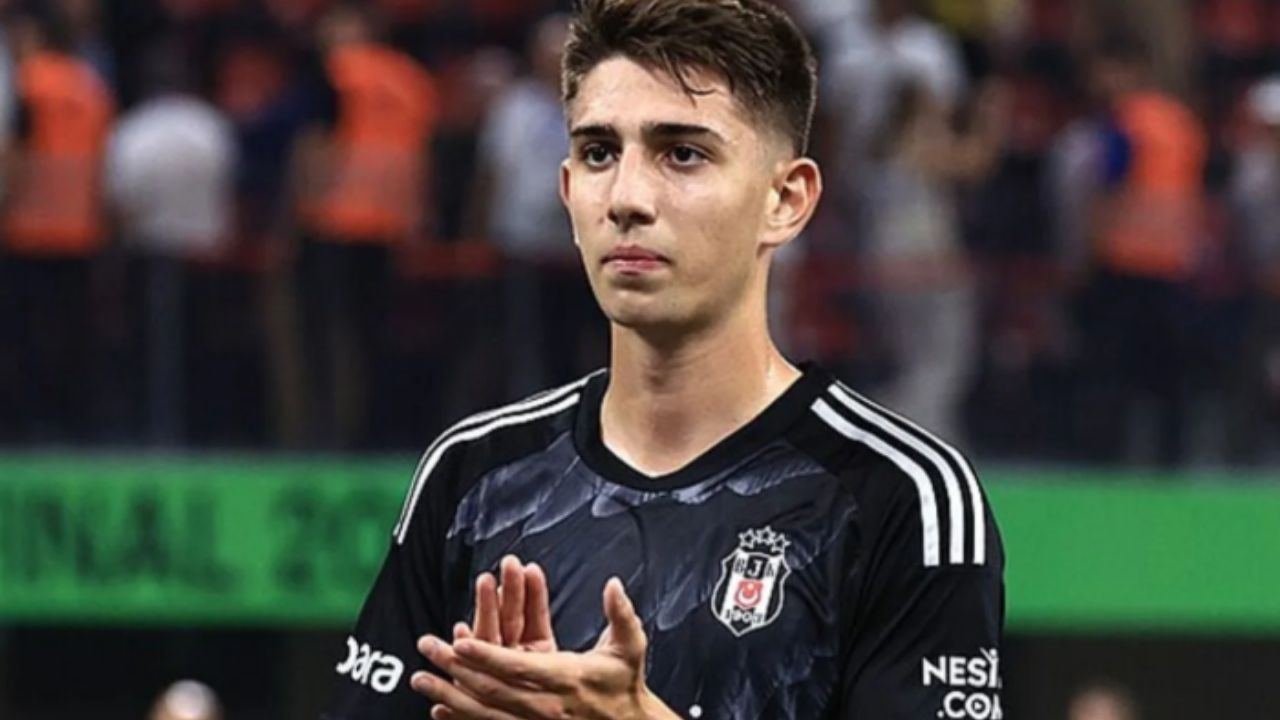 Demir Ege Tıknaz kimdir, aslen nereli, kaç yaşında, hangi mevki ve takımda oynuyor?