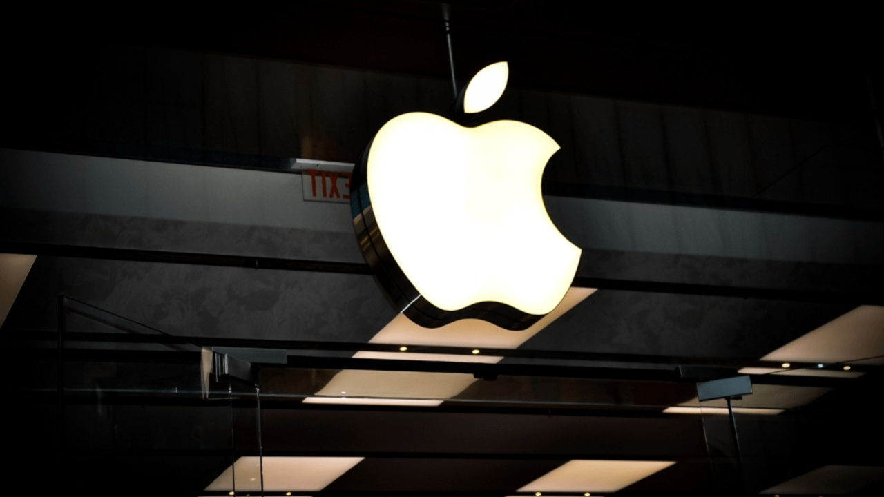 Apple iOS 26'yı tanıttı! Aramalara yapay zeka cevap verecek