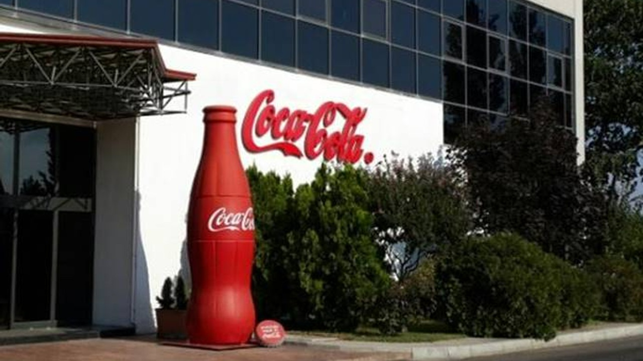 İçecek devi mercek altında! Rekabet Kurulu'ndan Coca-Cola'ya şok hamle!
