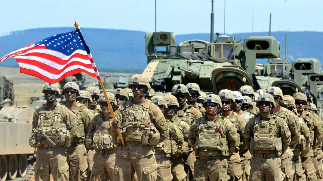 Dünya savaşın eşiğinde mi? İran'a vur emri Trump'ın masasında! CENTCOM askeri planları hazır!
