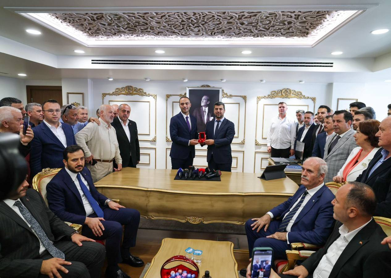Gaziosmanpaşa Eray Karadeniz dedi, AK Parti'den ilk açıklama geldi: Hakikaten bu da mı olur dediğimiz çok şeyler duyuyoruz