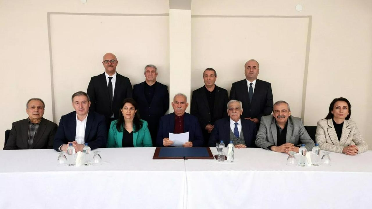 Diplomatik masa çağrısı DEM Parti Öcalan'ın görüşmek istediği beş kritik ismi duyurdu!