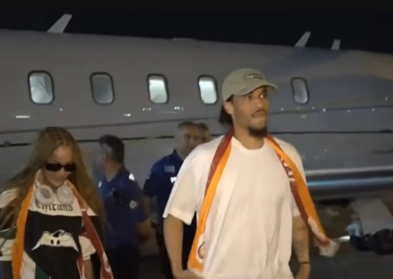 Galatasaray'ın yeni transferi Leroy Sane İstanbul'a ayak bastı