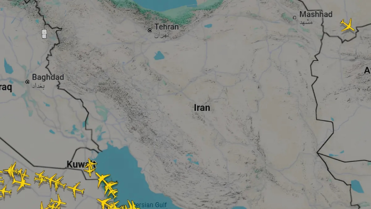 İsrail'in saldırısı sonrası Ortadoğu semaları boşaldı: İran, Irak ve Suriye hava sahaları kapatıldı, uçaklar yön değiştirdi!