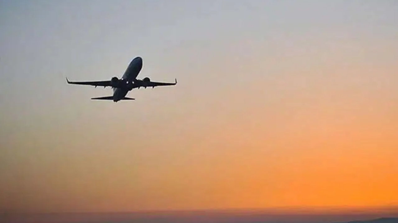 Ajet ve Pegasus üç ülkeye tüm uçuşlarını iptal etti