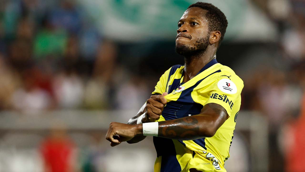Fenerbahçe'yi yıkan ayrılık haberi! Fred de elden kaçıyor