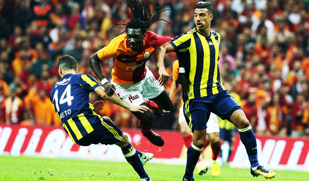 Galatasaray - Fenerbahçe derbisinde gülen çıkmadı!