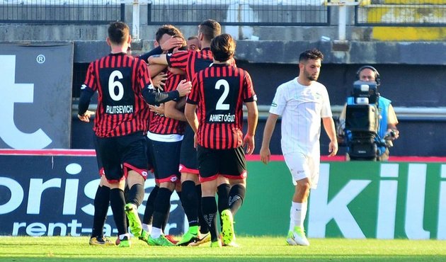 Akhisarspor Gençlerbirliği'ne boyun eğmedi!