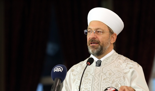 Diyanet İşleri Başkanı Erbaş'tan Aliya İzzetbegoviç mesajı...
