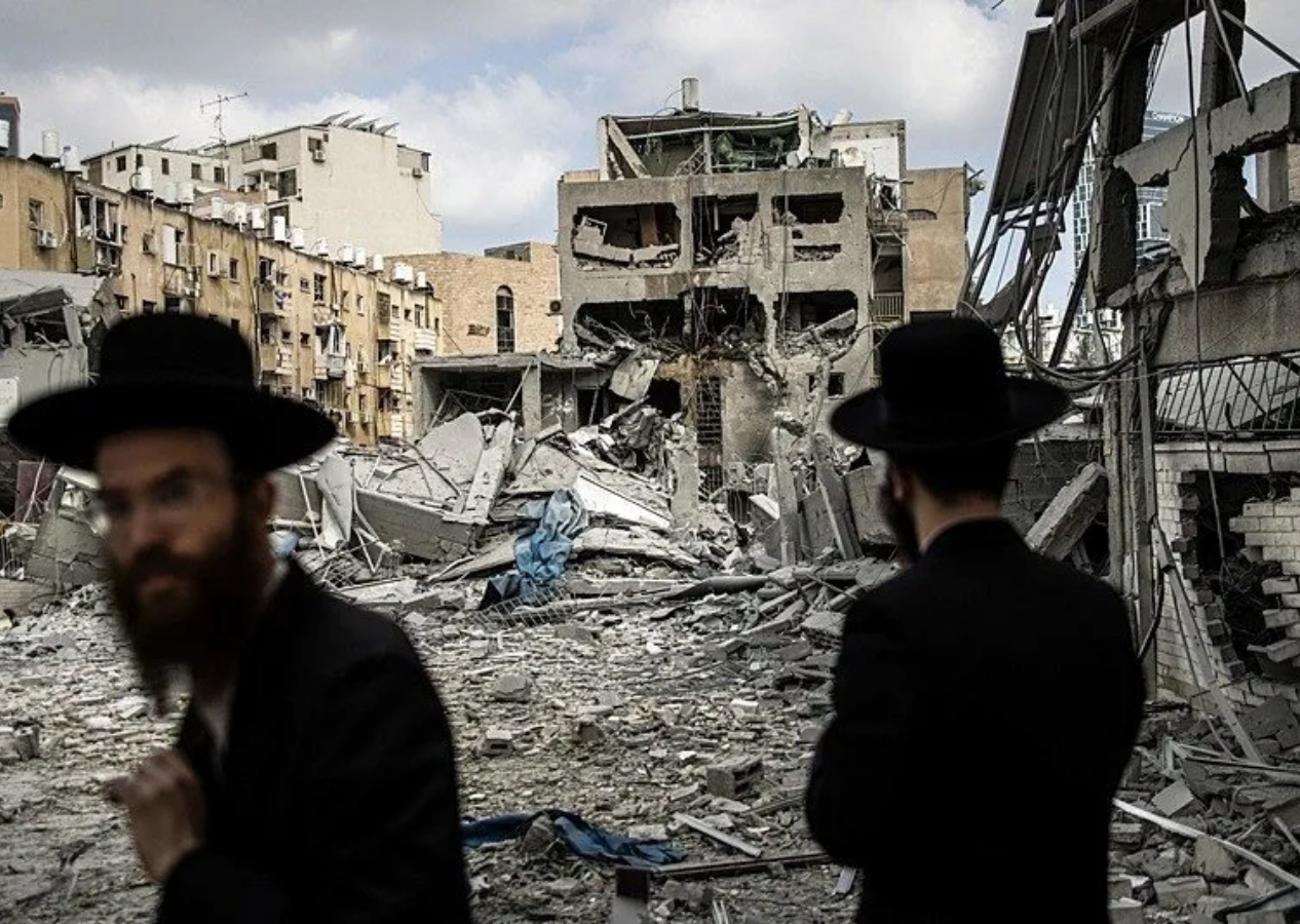 Netanyahu'nun "Tahran'ı boşaltın" tehdidi sonrası Devrim Muhafızları'ndan açıklama: Tel Aviv'i terk edin, bir daha da geri dönmeyin!