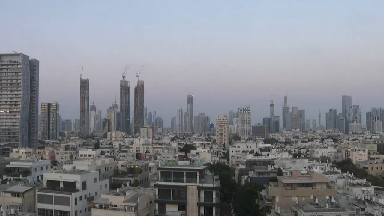 Tel Aviv'de sirenler çalıyor! İran yeni bir saldırı başlattı! | CANLI