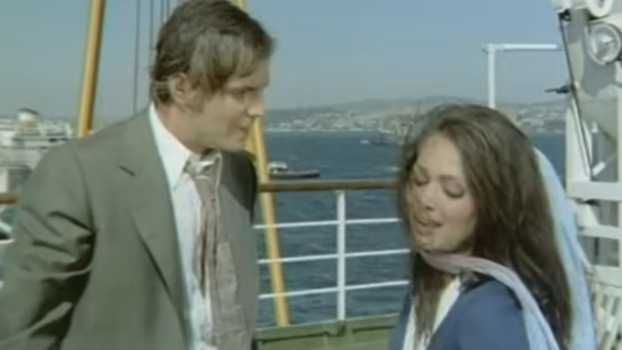 Mavi Eşarp filmi nerede çekildi? Oyuncuları, konusu ve merak edilen detaylar