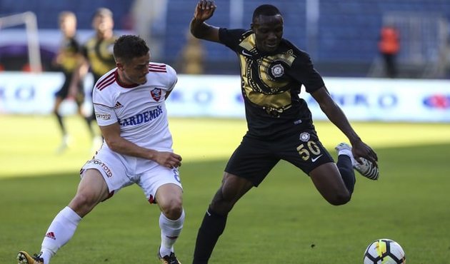 Osmanlıspor Karabük galibiyetiyle nefes aldı!