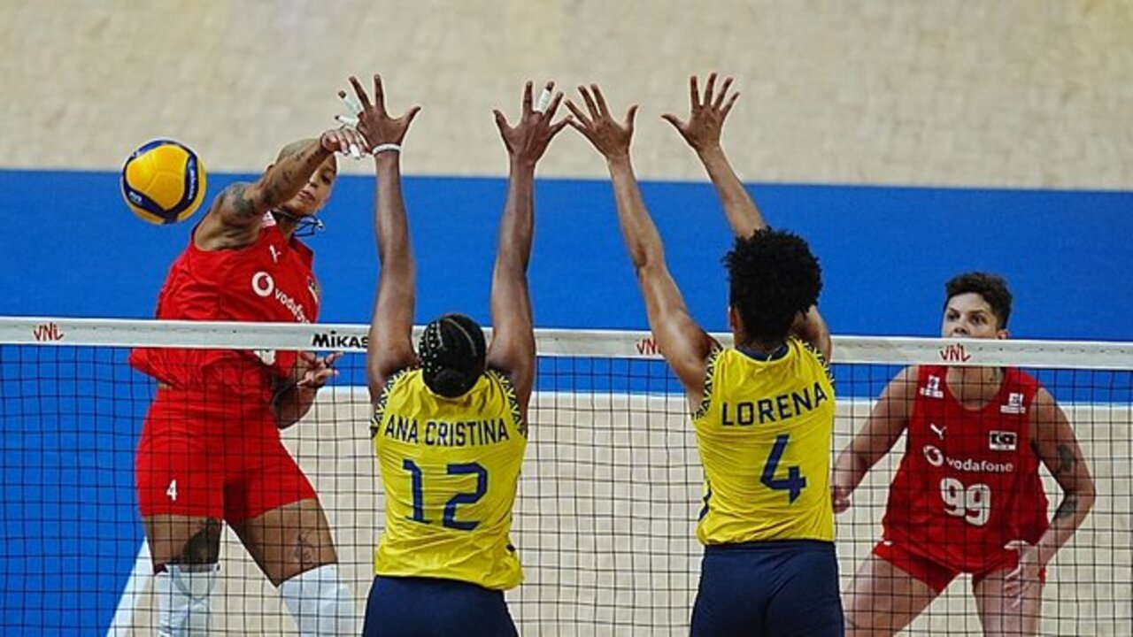 Filenin Sultanları Brezilya'ya diş geçiremedi, 7 maç sonra kaybetti (Türkiye 1 - 3 Brezilya | Maçın özeti)